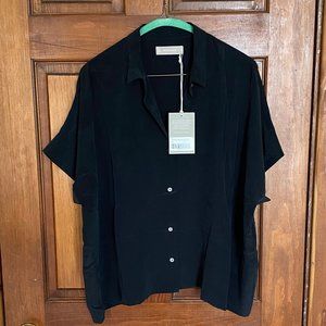 Everlane Clean Silk Short-Sleeve Square Shirt